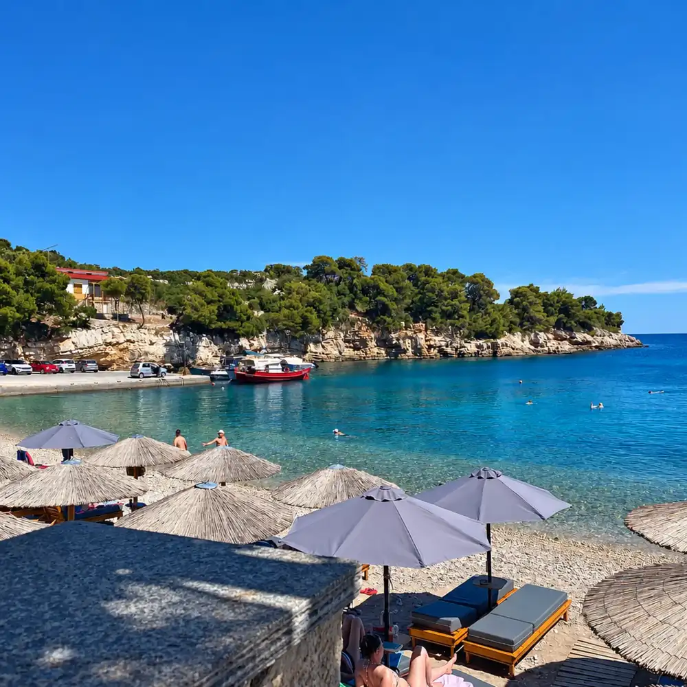 Rousoum Gialos Beach